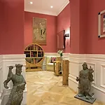 La Maison Du Sage Nocleg ze śniadaniem 4*