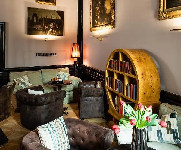 La Maison Du Sage 4* Florens