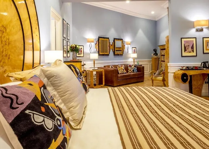 Bed & Breakfast La Maison Du Sage 4*