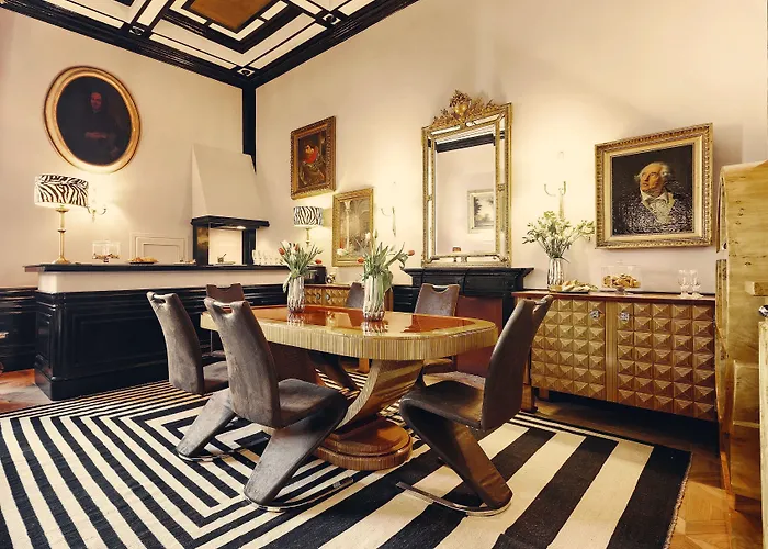 La Maison Du Sage 4* Florens