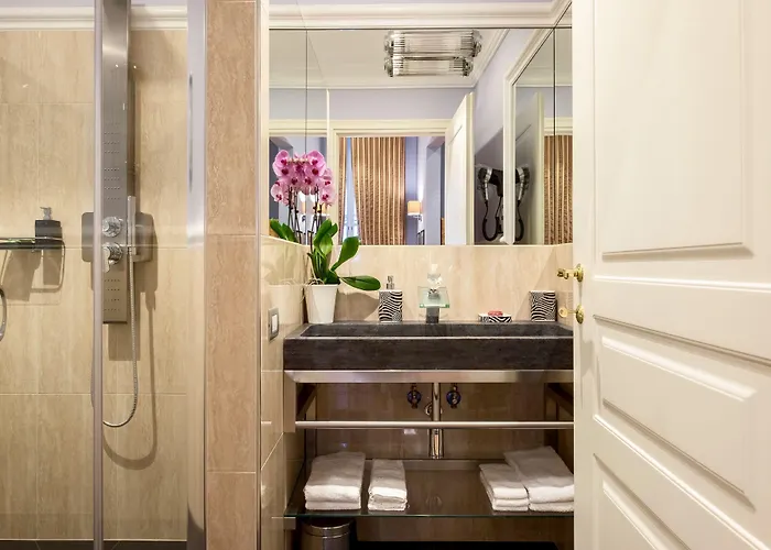 La Maison Du Sage Bed & Breakfast Florens