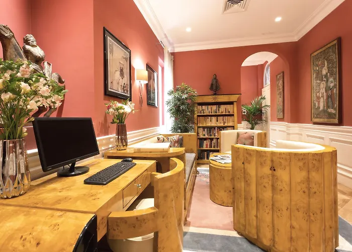 La Maison Du Sage Bed & Breakfast 4*